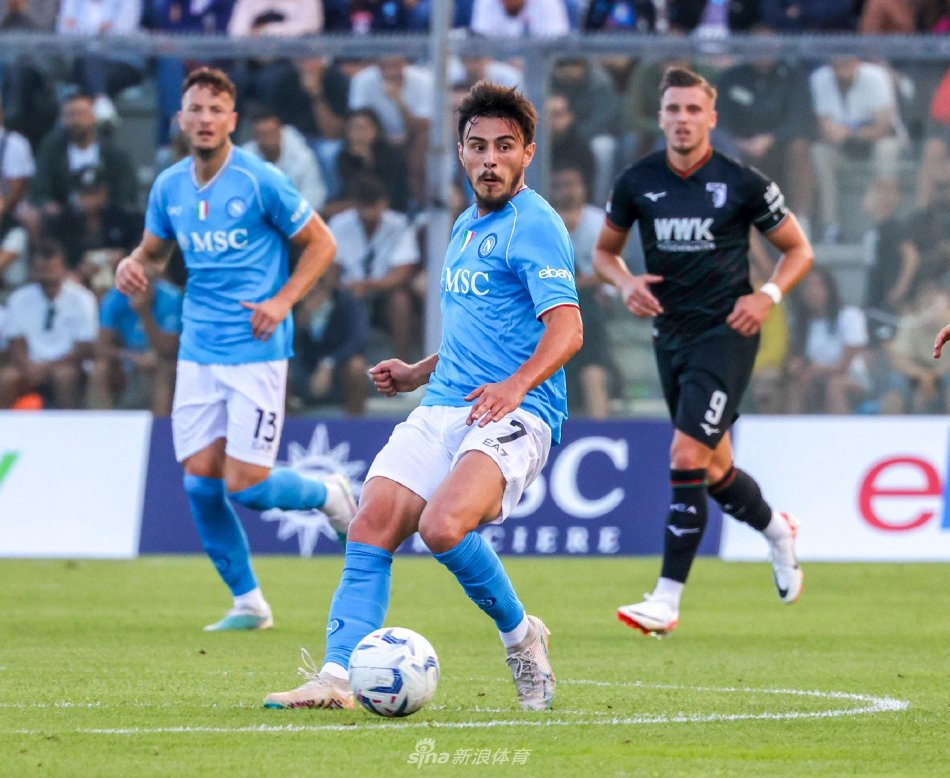 部于赛季初 部于赛季初