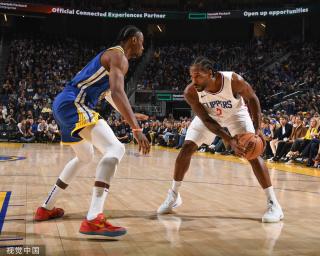 赛场保持连 赛场保持连