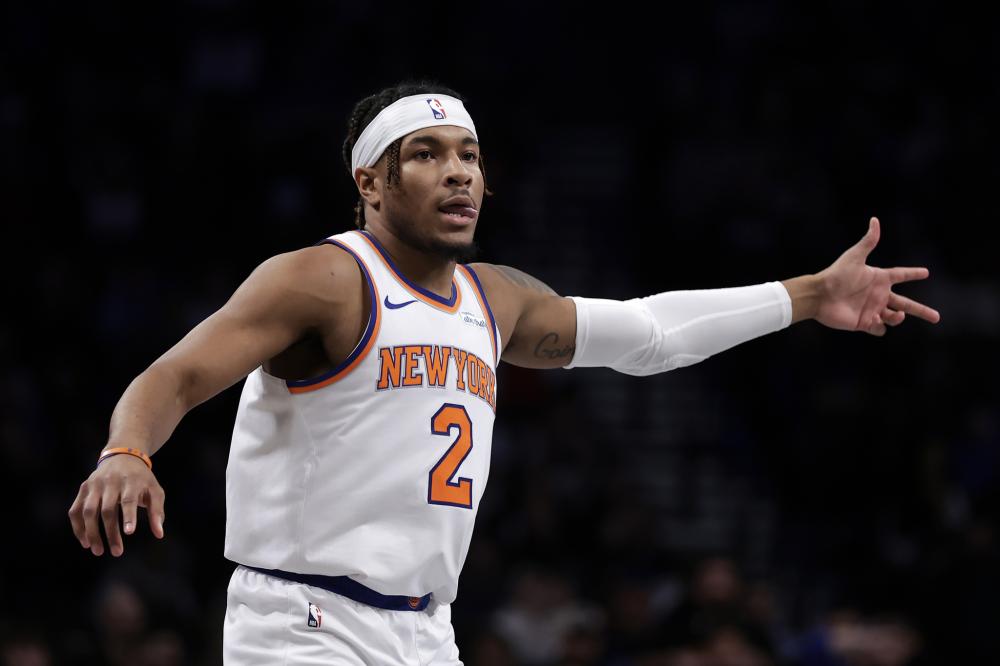 球员投身篮 球员投身篮