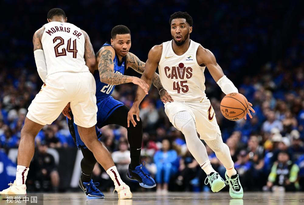 新教练的到 新教练的到